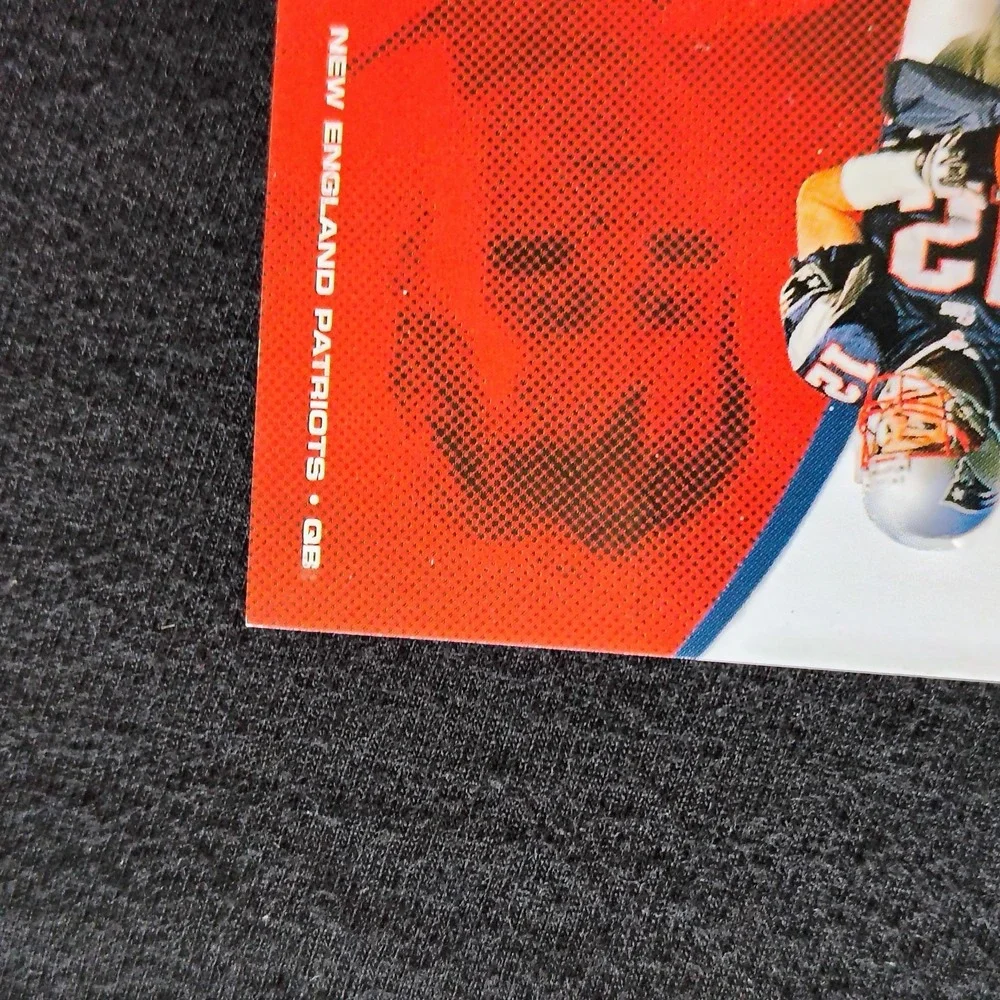2002‎ Private Stock Titanium - Shadows Tom Brady #7 NFL Football Trading Card